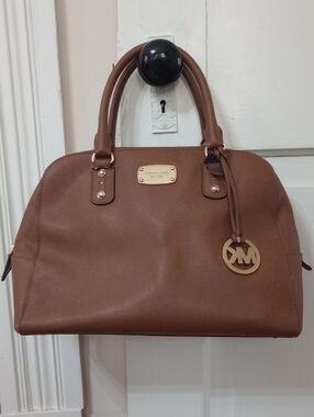 MICHAEL KORS Gorgeous Cognac Leather Satchel with MK Charm. Like New!